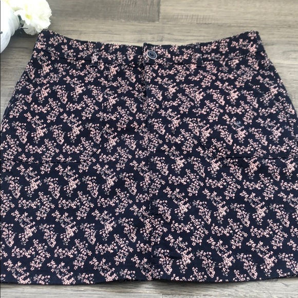 Lee | Mid rise blue w/ pink flower skirt - Picture 2 of 8